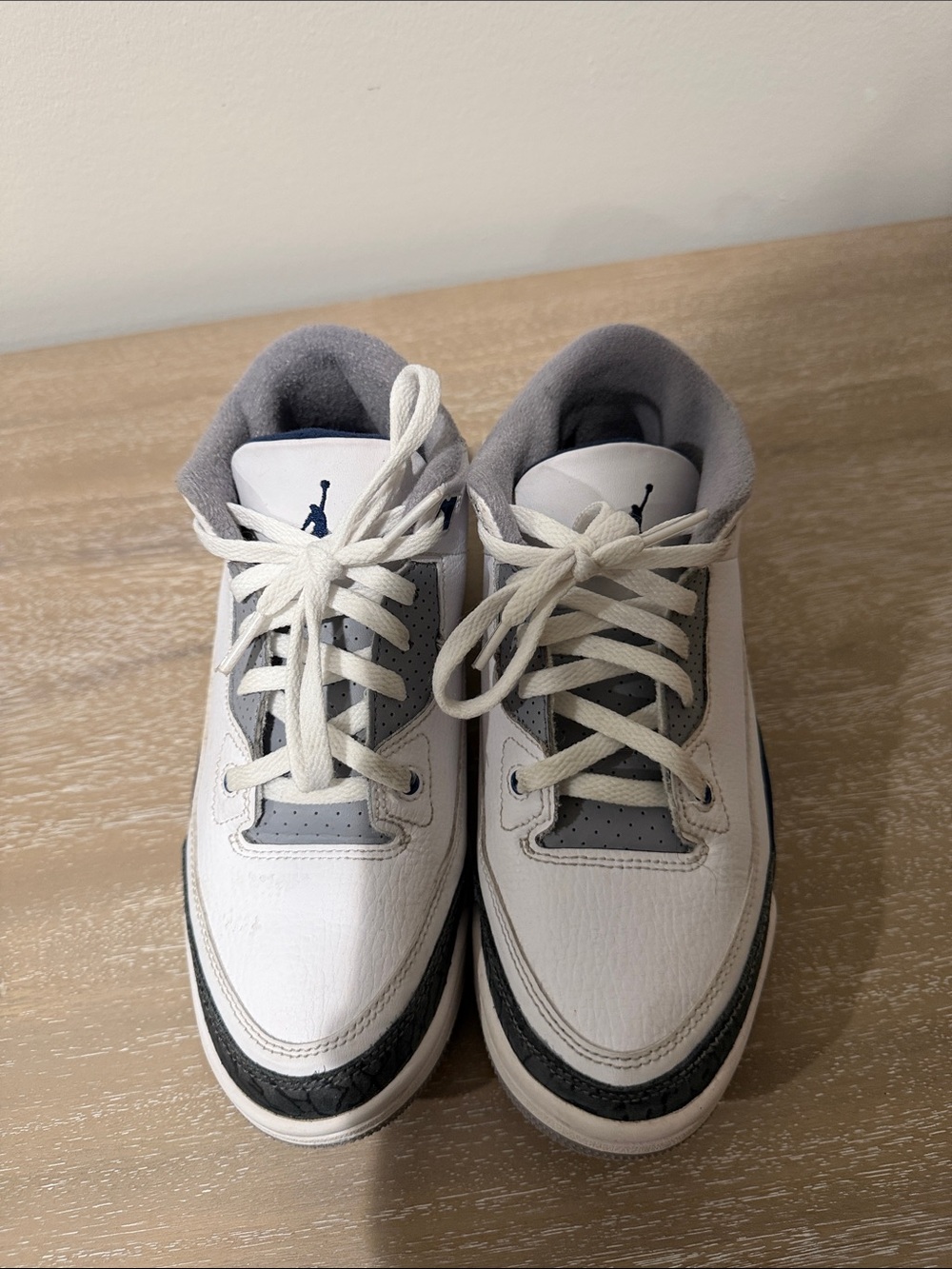 Jordan White Gray Retro Basketball Sneakers